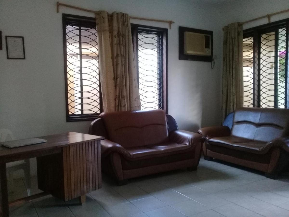 El Hope Lodge Dar es Salaam Extérieur photo